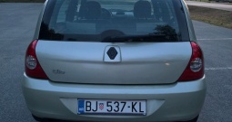 Prodajem Clio 2 1.2