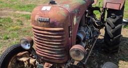 Traktor Steyr
