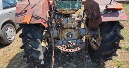 Traktor Steyr