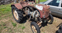Traktor Steyr