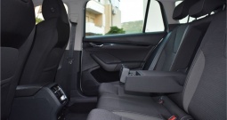 Škoda Octavia Combi 2.0 TDI Automatik -Ambilight,Kamera,DAB -Clever