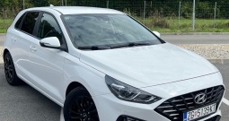 Hyundai i30 1. 6crdi 2021 samo 140 tisuca km