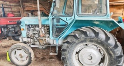 Prodajem traktor Rakovica