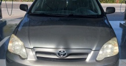 Toyota Corolla 2005. god, 1.4 benzin, klima, reg. do 01/2027