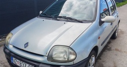 Povoljno ! Renault Clio 1.4 16 V, 2001. g. !
