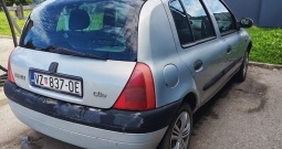Povoljno ! Renault Clio 1.4 16 V, 2001. g. !