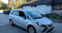 Opel zafira tourer 2.0CDTI 165KS