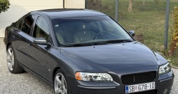 Volvo S60 D5 136kW 2006