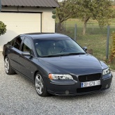 Volvo S60 D5 136kW 2006