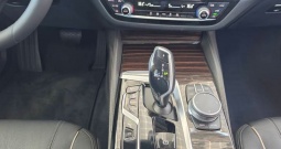 BMW SERIJA 5 530d xDrive