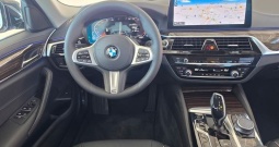 BMW SERIJA 5 530d xDrive