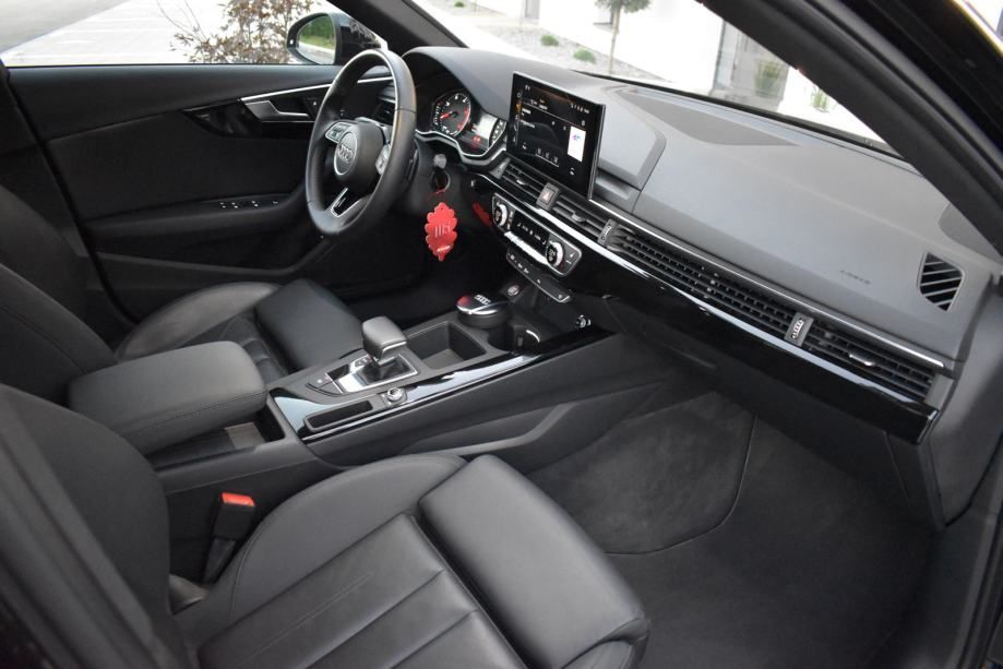 Audi A4, crni, 40 TDI, S-tronic, 3z-klima, koža, el. sjedala, navi, black optic