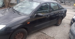 FORD FOCUS 1.6 rezervni djelovi limarije i mehanike