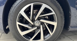 VW Golf 7 1,6 TDI ⭐ LED, Xenon, PDC, Grij.Sjed., Tempomat ⭐
