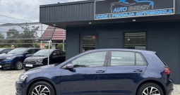 VW Golf 7 1,6 TDI ⭐ LED, Xenon, PDC, Grij.Sjed., Tempomat ⭐