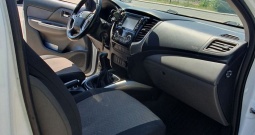 Mitsubishi L200 2.4 Di-D Club Cab