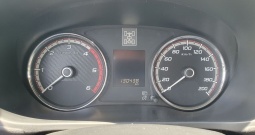Mitsubishi L200 2.4 Di-D Club Cab