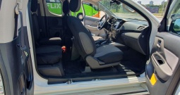 Mitsubishi L200 2.4 Di-D Club Cab