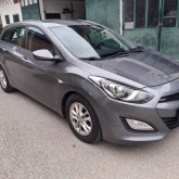 Hyudai i30 karavan 1.6 crdi 110 ks, 2014. - 142000 km - odlična oprema