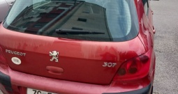 Prodaje se Peugeot 307