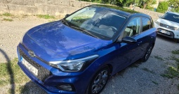 Prodajem Hyundai i20 FL 1. 2 DOHC, 84 ks, vatrena edicija daav, 65.000 km