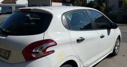 Peugeot 208 1.4 HDi