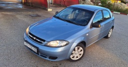 Prodajem Chevrolet Lacetti 1,4 SE
