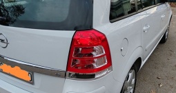 Opel Zafira, benzin plin, 2008 godina odlično stanje