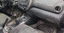 Toyota RAV4 za dijelove ili popravak