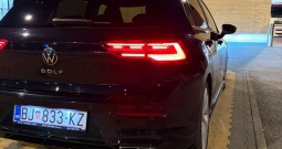 VW Golf 8 R-Line 1.5 TSI 110 kW – Matrix LED, grijana sjedala, 18" alu felge