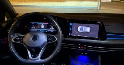 VW Golf 8 R-Line 1.5 TSI 110 kW – Matrix LED, grijana sjedala, 18" alu felge