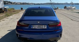 BMW G20 330e