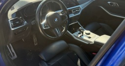 BMW G20 330e