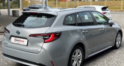 Toyota Corolla Touring Sports 1.8 Hybrid | Relax jamstvo | Servisna |