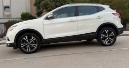 *Rezervirano* Nissan Qashqai 1,3 DIG-T automatik 160ks, Jamstvo 12mj