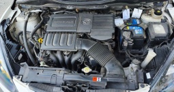 Mazda 2 Benz.