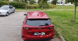 Kia Ceed 1.0 T-GDI (Champion/Fresh)