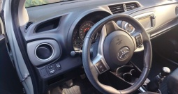 Toyota Yaris 1.33 VVT-i sa sol opremom
