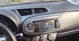 Toyota Yaris 1.33 VVT-i sa sol opremom