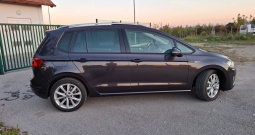 VW Golf Sportsvan 1.6 TDI = lounge = bi-xenon