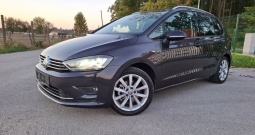 VW Golf Sportsvan 1.6 TDI = lounge = bi-xenon