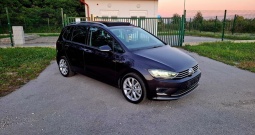 VW Golf Sportsvan 1.6 TDI = lounge = bi-xenon