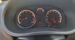 Opel Corsa 2012. god, 1.2 benzin, ručna klima, 137000 km