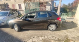 Prodajem Citroen C4