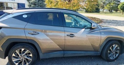 Prodaje se Hyundai Tucson, 2021., 105000 km, reg. do 10/2027,automatik, hibrid