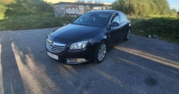Prodajem Opel Insigniu 2010.godište