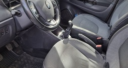 Renault Captur 0.9 TCe Intens, 2017.