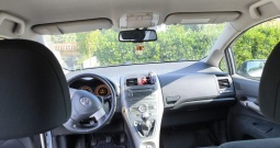 Toyota Auris 1.6 VVT-i Sol - prvi vlasnik