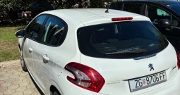 Peugeot 208 1.2 benzin, 2014