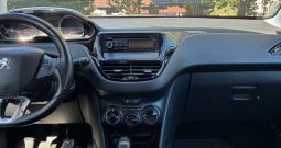 Peugeot 208 1.2 benzin, 2014